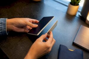 Leaving in 0–3 Days? What U.S. Travelers Need: Passport or REAL ID
